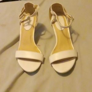 I am selling white high heels. They are from the brand Marbella.
